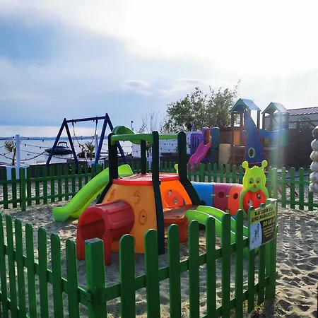 Przyczepa 3 Polwysep Hel Campsite Chalupy